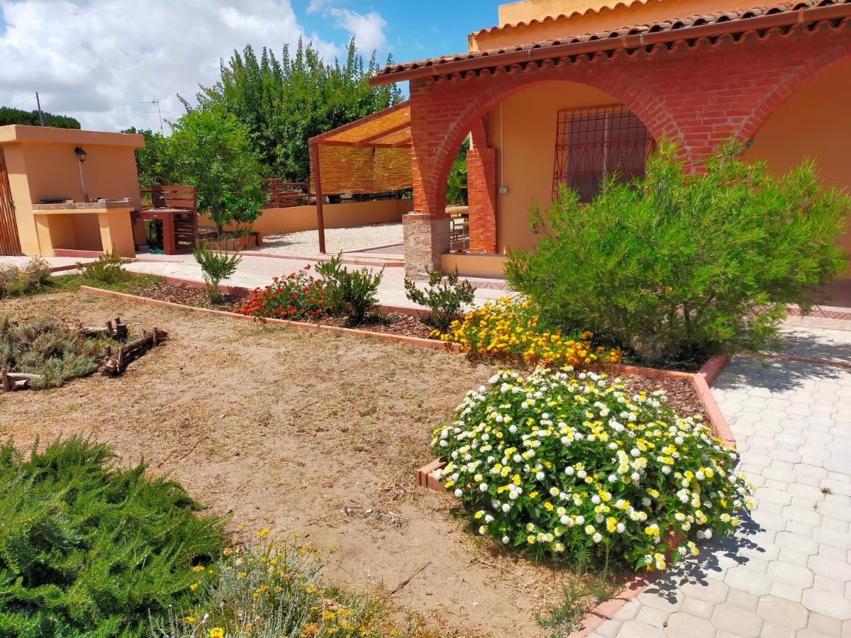 Casa Marina Lu Tuvaraggiu Casa Vacanze Sorso Exterior foto